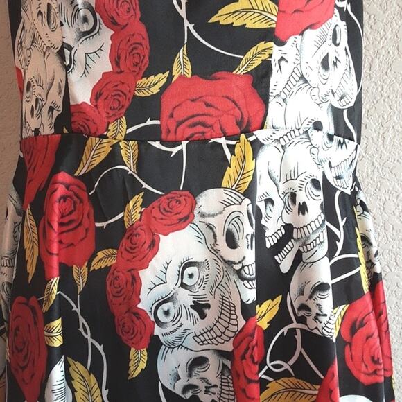 Dress Tells NEW Whimsigoth Skulls Roses Lace Corset Bow Back Halter Swing Dress - Picture 5 of 9